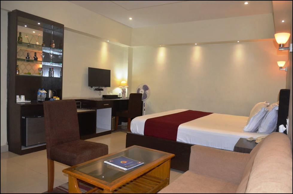 Hotel Pritika Durgāpur Buitenkant foto
